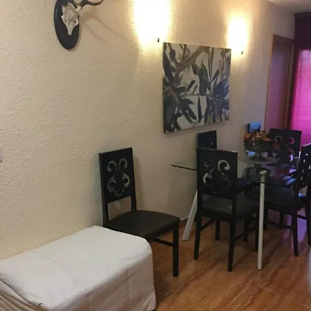 Apartamento Two Bedroom In Spain *