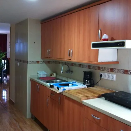 Two Bedroom In Spain * 托雷莫利诺斯